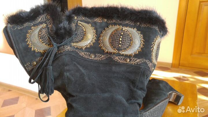 Натуральная замша, мех, вышивка Для рукоделия