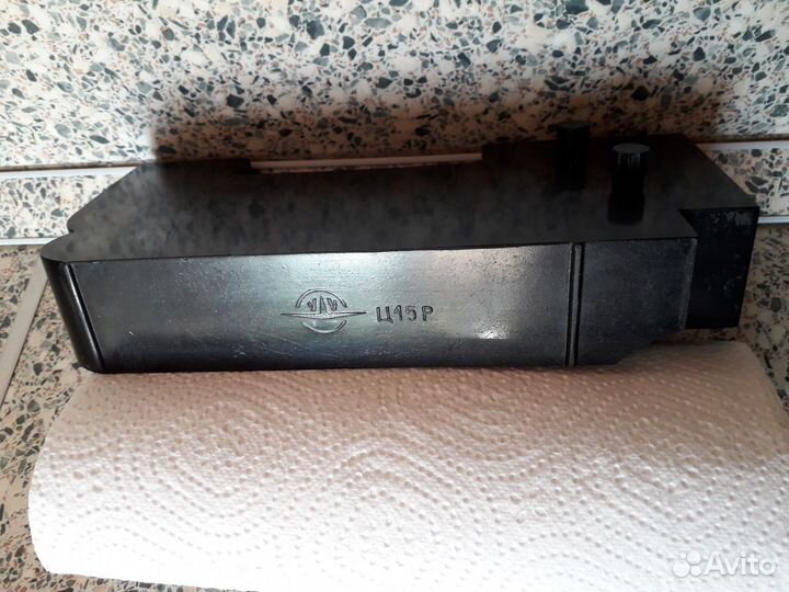 Подставка с часами 