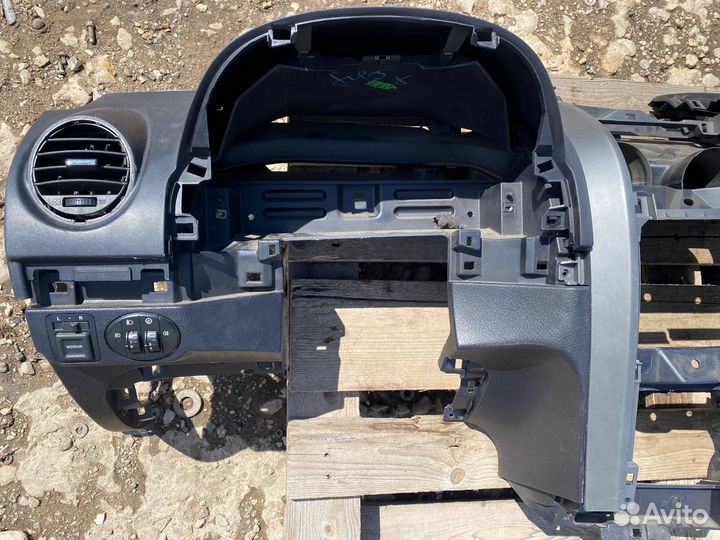 Торпедо Great Wall Hover H3 внедорожник 2.0 2011