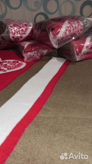 Уютный плед с сердечками