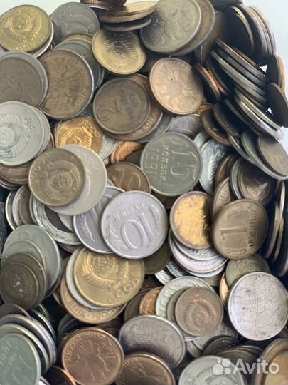 Продам монеты СССР -РФ
