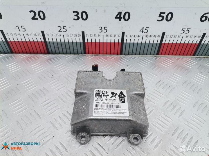 Подушка безопасности Opel Zafira Family рест. 2011