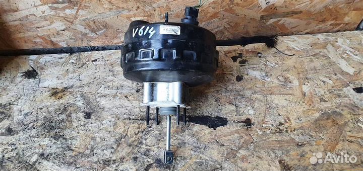 Усилитель тормозов вакуумный Ford Explorer 4