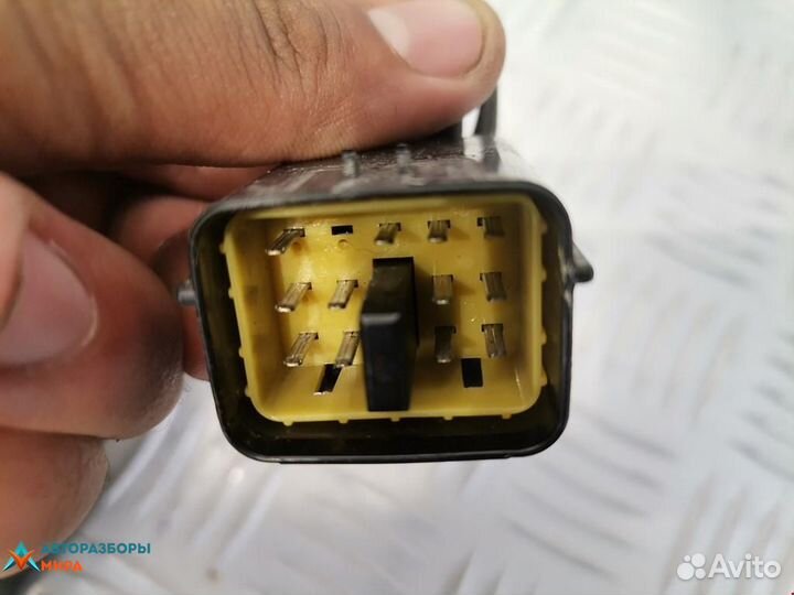 Замок двери передней правой Jaguar XK Х100 1998