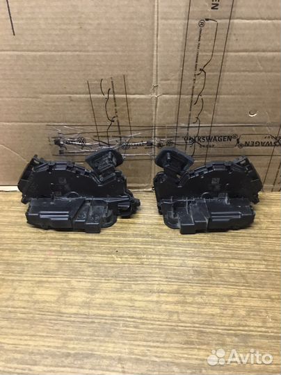 Замок двери передний Фольксваген тигуан 2