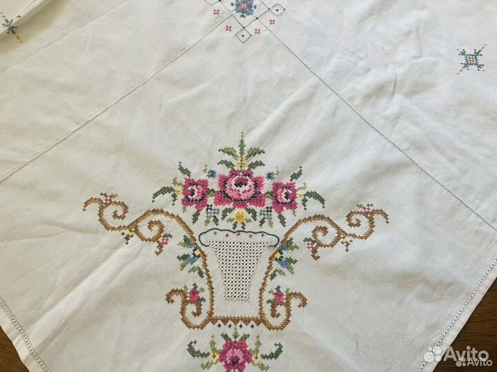 Скатерть антикварная