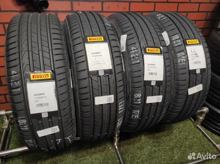 Pirelli Scorpion 215/60 R16 95V