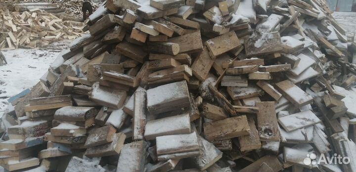 Дрова в укладку