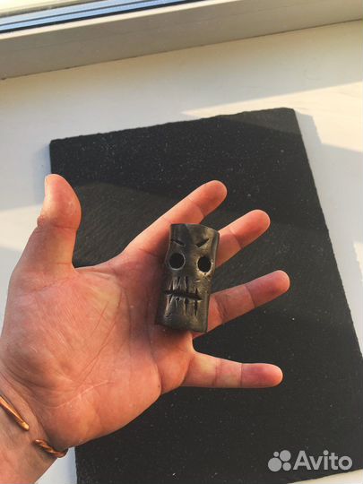 Кованая голова, череп