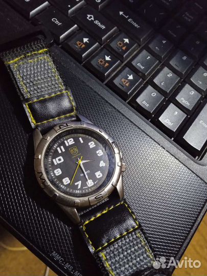 Додж Крайслер dodge часы оригинал