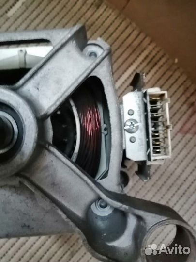 Двигататель стиральной машины