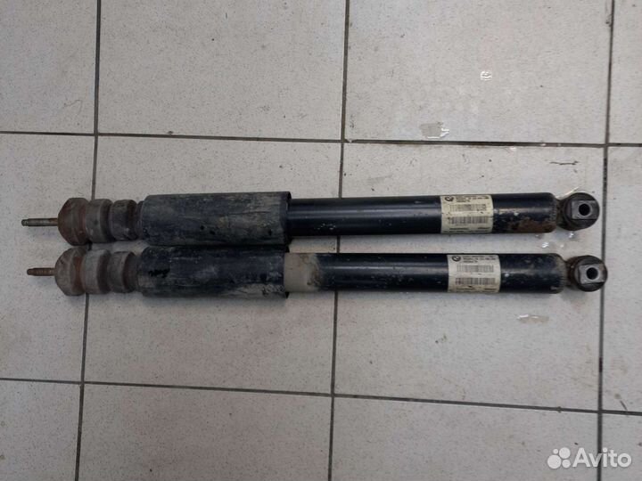 Амортизаторы задние BMW X3