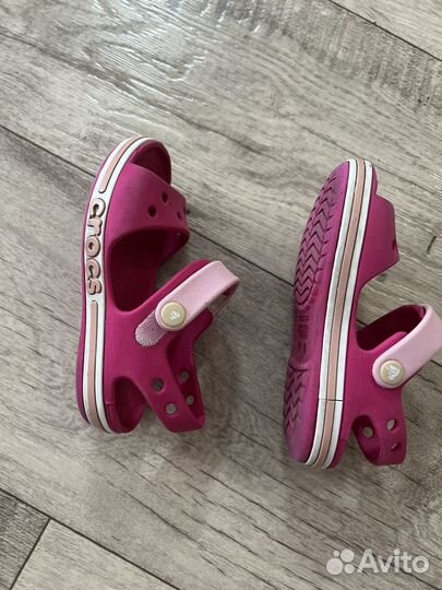 Сандалии crocs c9