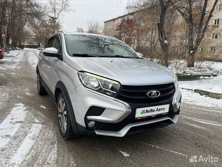 LADA XRAY Cross 1.8 МТ, 2018, 156 477 км