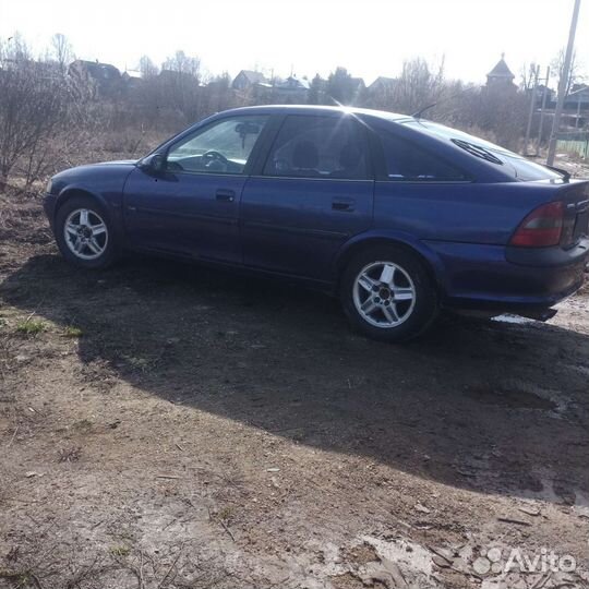 Opel Vectra, 1996