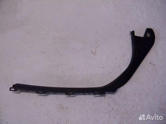 Накладка (кузов внутри) Focus III 2011