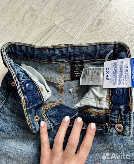 Джинсы новые zara для мальчика 104/110