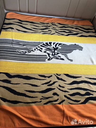 Покрывало на диван, одеяло евро