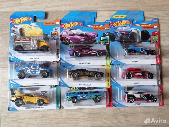 Разные машинки от Hot Wheels