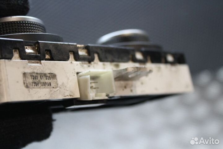 Блок управления климатической установкой Mazda CX