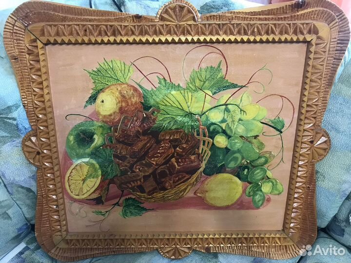 Картина в деревянной раме