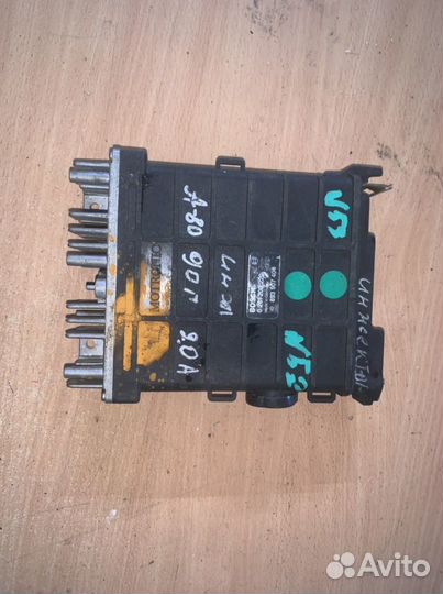 Блок управления двигателем 80 90 B3 (1986-1991)