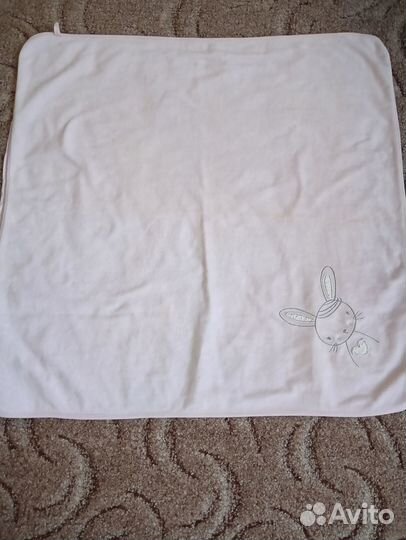 Бортики в кроватку+ одеяльце