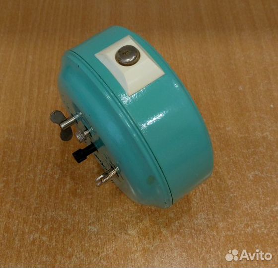 Часы будильник. СССР.