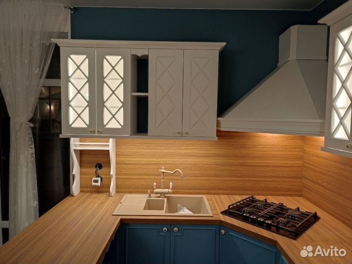 Кухня и шкафы мебель на заказ