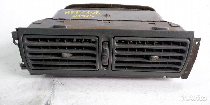 Дефлектор торпедо центральный Daewoo Nexia 95-08г