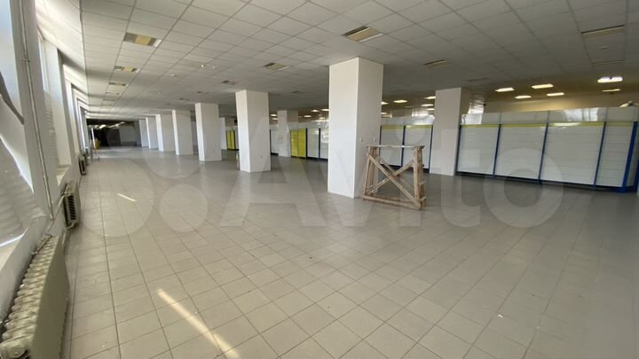 Помещение 1000 м²