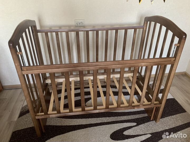 Детская кровать качалка с матрасом
