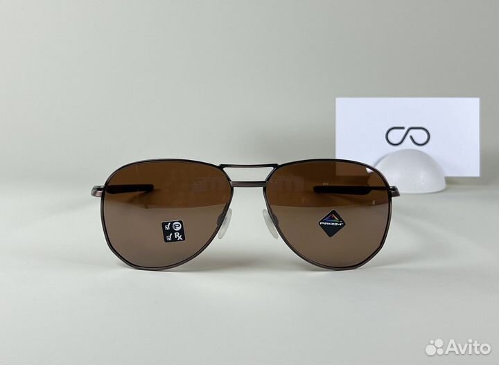 Cолнцезащитные очки Oakley Contrail