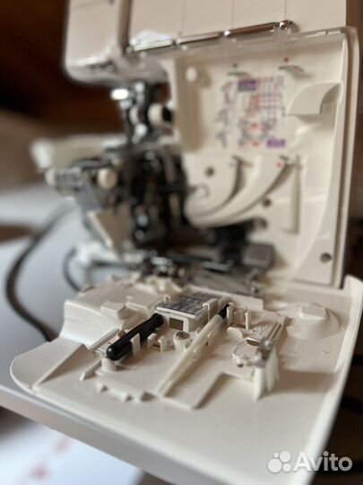 Оверлок juki mo 735