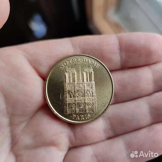 Медаль настольная Париж