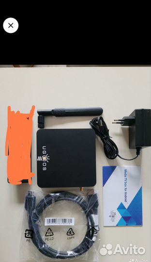Android TV приставка Ugoos AM3 Amlogic 912