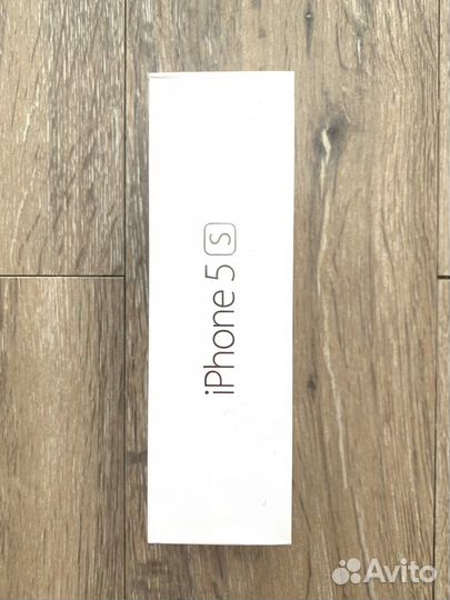 Коробка от iPhone 5s