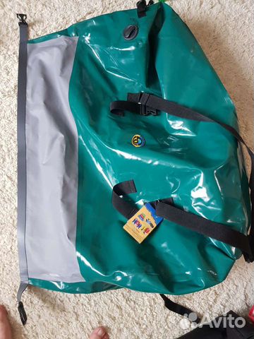 Продам герметичную сумку на 120 литров