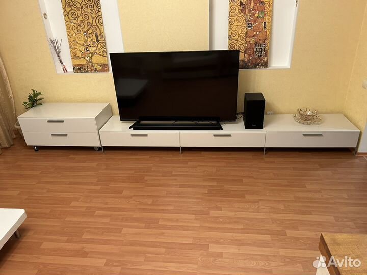 Тумба под телевизор