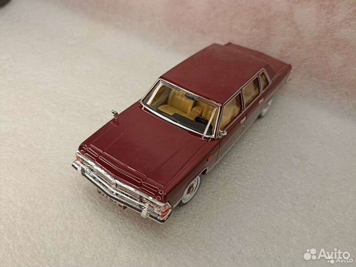 Модель автомобиля газ 14 Чайка масштаб 1:43