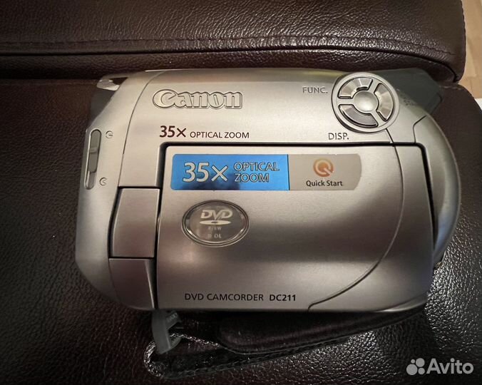 Видеокамера и фотоаппарат