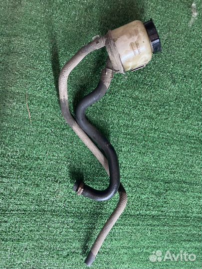 Бачок гур гидроусилителя руля nissan wingroad y11