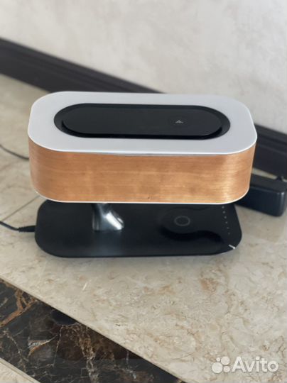 Зарядное устройство