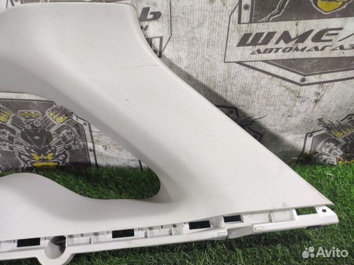 Обшивка багажника задняя правая Honda Shuttle GP7