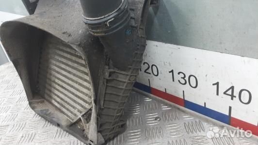 Радиатор интеркуллера volkswagen touareg 7L (KBG26