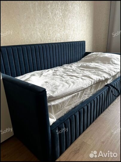 Детcкая кровать 90х180