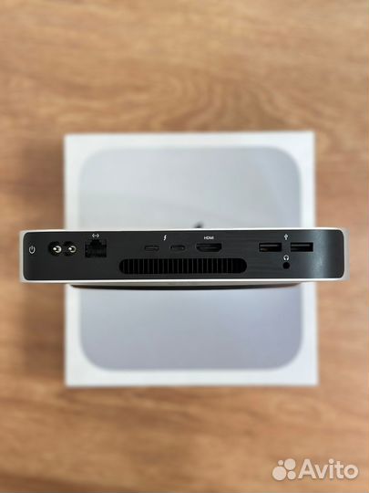 Mac mini M2