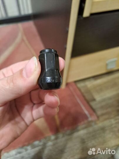 Колпачки 18шт с секреткой