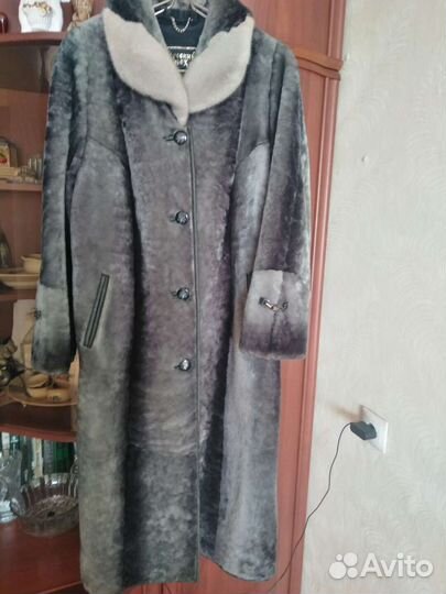 Шуба мутоновая с норкой