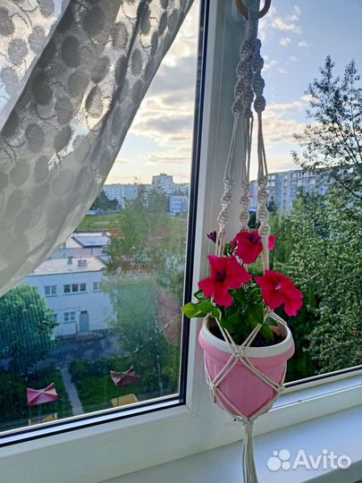 Кашпо для цветов подвесное макраме